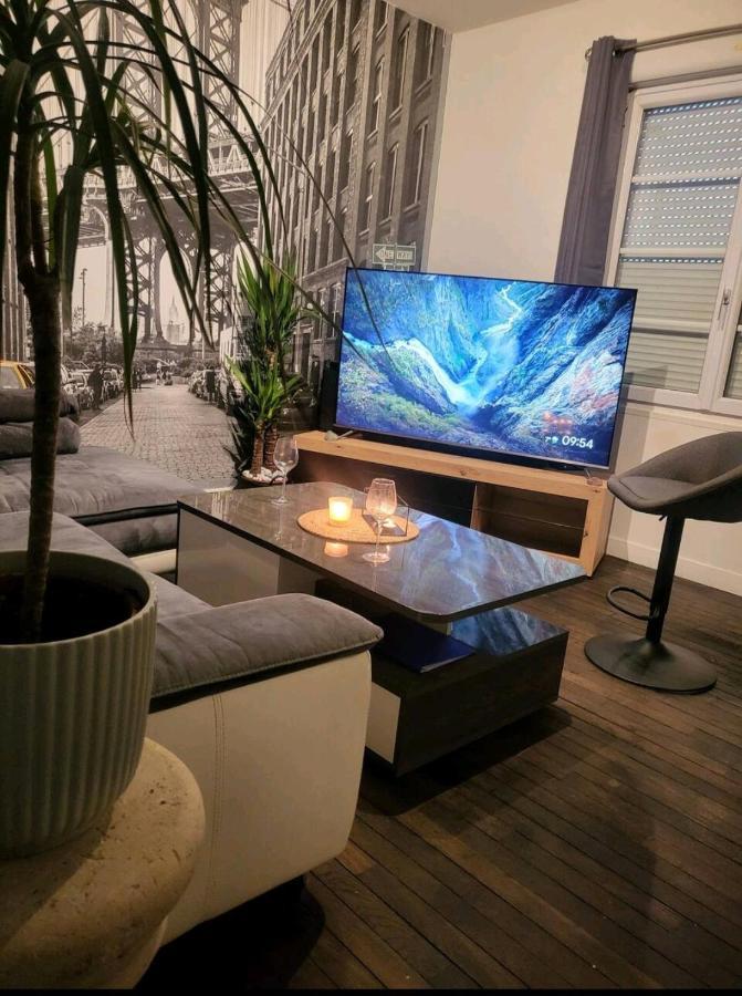 T2 Cosy Autonome H24 Parking Prive Attenant Tv 165Cm Netflix Wi-Fi Au Rez-De-Chaussee Алансон Екстер'єр фото